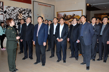 集团领导参观西柏坡革命展览馆